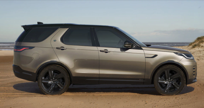Land Rover Discovery 2026 in Oman